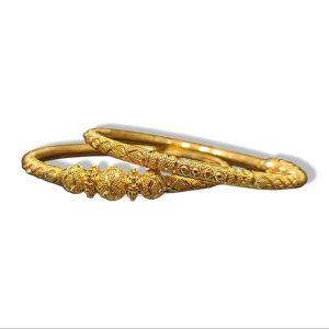 Regal Resonance Bangle